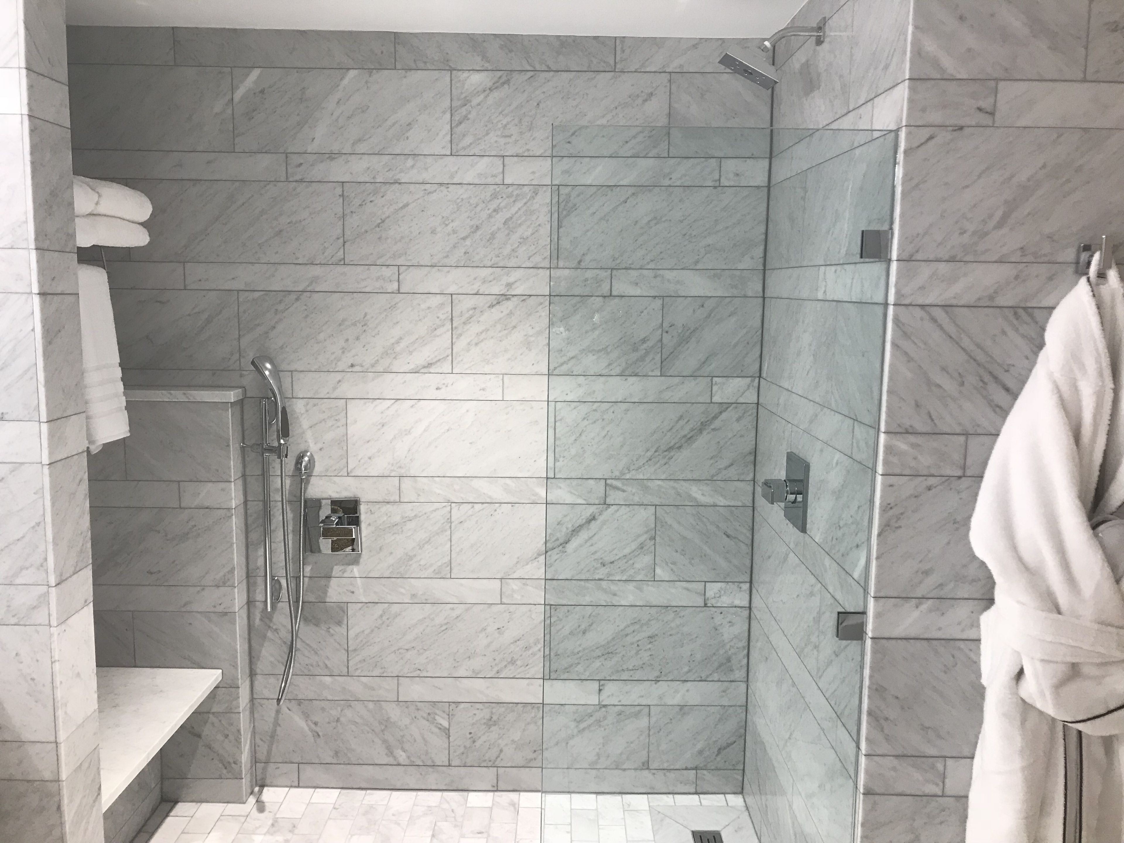suite, 1 king bed, accessible | bathroom shower