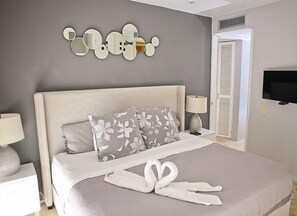 Departamento familiar, 2 habitaciones, balcón | 1 habitación, tabla de planchar con plancha y wifi gratis 