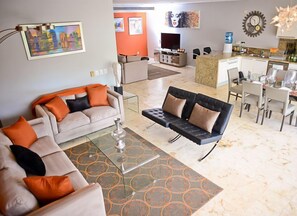 Family Apartment, 2 Bedrooms, Balcony | Living area