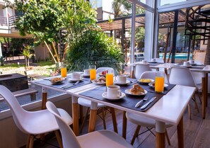 Gratis morgenmadsbuffet hver dag