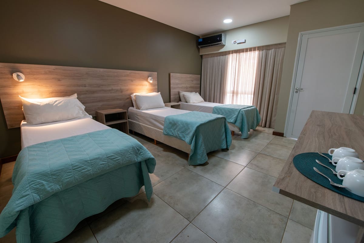 Suite clásica | 1 habitación y caja de seguridad en la habitación
