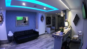 Reception - FrioHot Hotel (Boca Chica)