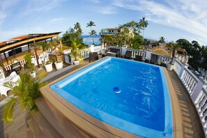 Outdoor spa tub - FrioHot Hotel (Boca Chica)