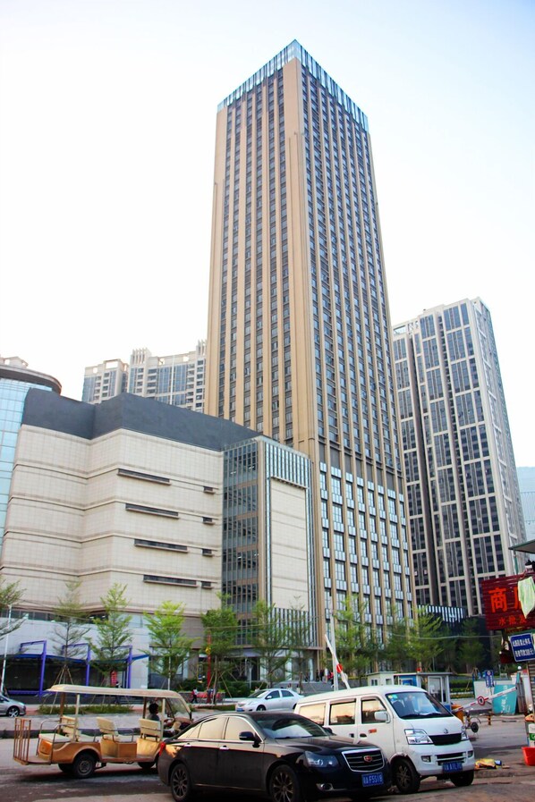 Property grounds - Iway Aparment Hotel Pazhou Branch (Guangzhou)