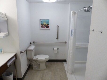 Hampton Inn Paramus - Image 46