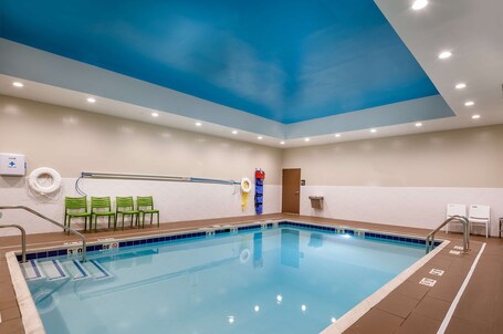 Hampton Inn Paramus - Image 12
