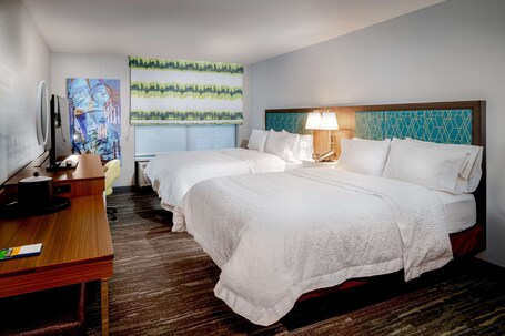 Hampton Inn Paramus - Image 23