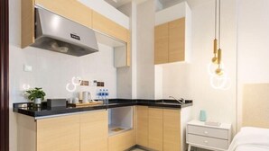Unclassified image, 3 of 37, button - Yi Long International Apartment (Guangzhou)