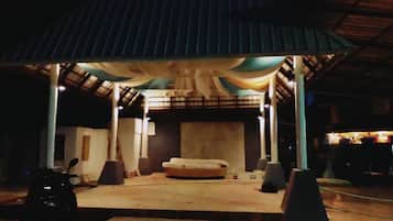 Khuôn viên nơi lưu trú