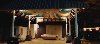 Sea Turtle Hostel - Adults Only