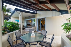 Deluxe Apartment, 3 Bedrooms, 2 Bathrooms | Terrace/patio - Jades on Lawson 2 (Byron Bay)