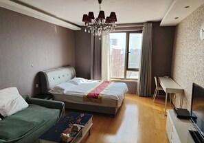Deluxe Double Room - Beijing Yilejia Apartment (Beijing)