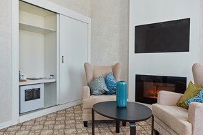 Kamar Deluks | Brankas, setrika/meja setrika, Wi-Fi gratis, dan seprai linen