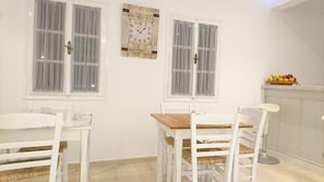 Salle à déjeuner