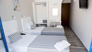Executive Twin Room, Garden View - Ino Hotel (Santorini)