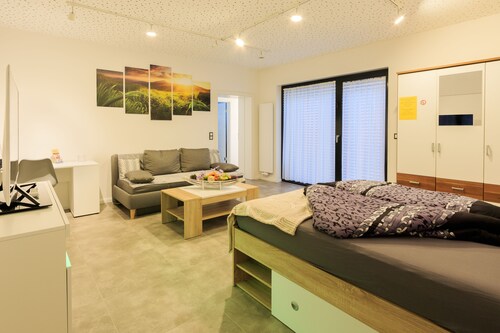 Apartments-Room Leverkusen City