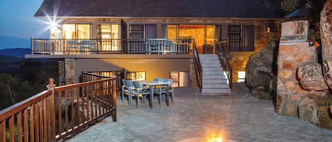 Exclusive House, 6 Bedrooms, Valley View, Mountainside | 1 bedroom, in-room safe, blackout drapes, iron/ironing board