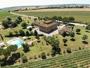 Exterior - Agriturismo La Colmata (Monte San Savino)
