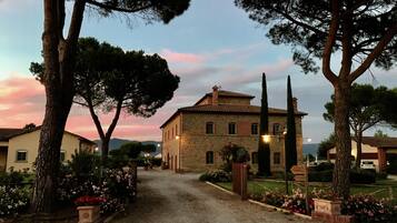 EntrĂ©e de lâhĂ©bergement