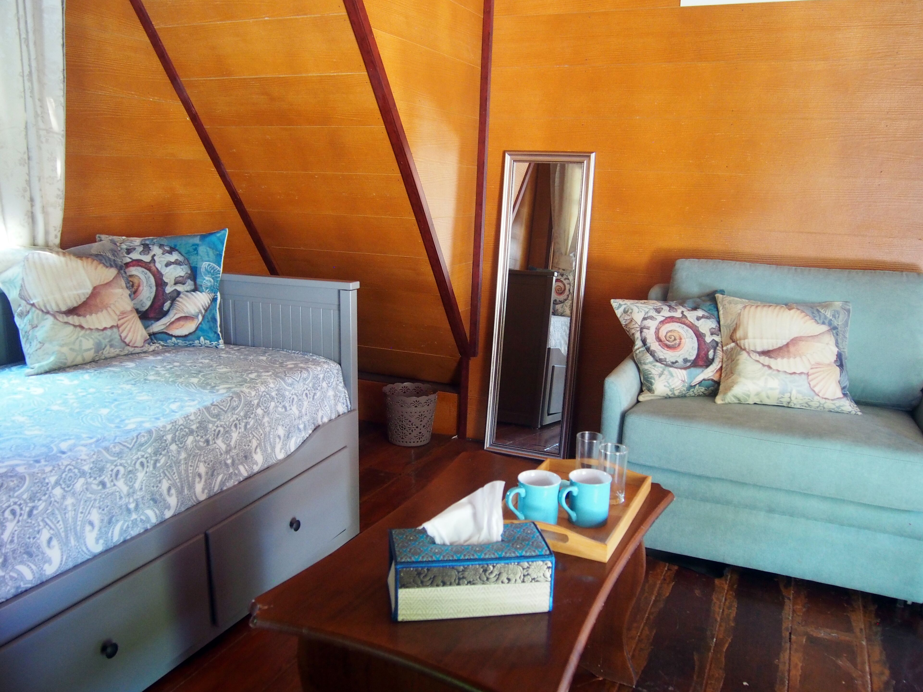 family suite | living area