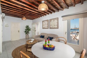 Standard Double Room | Living area - Psathi Blue (Kimolos)