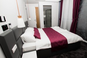 Familien-Suite, Terrasse, Bergblick