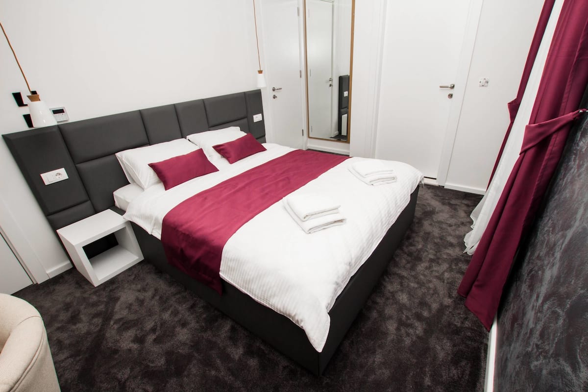 Family Suite, Patio, Mountain View | Premium bedding, minibar, in-room safe, desk