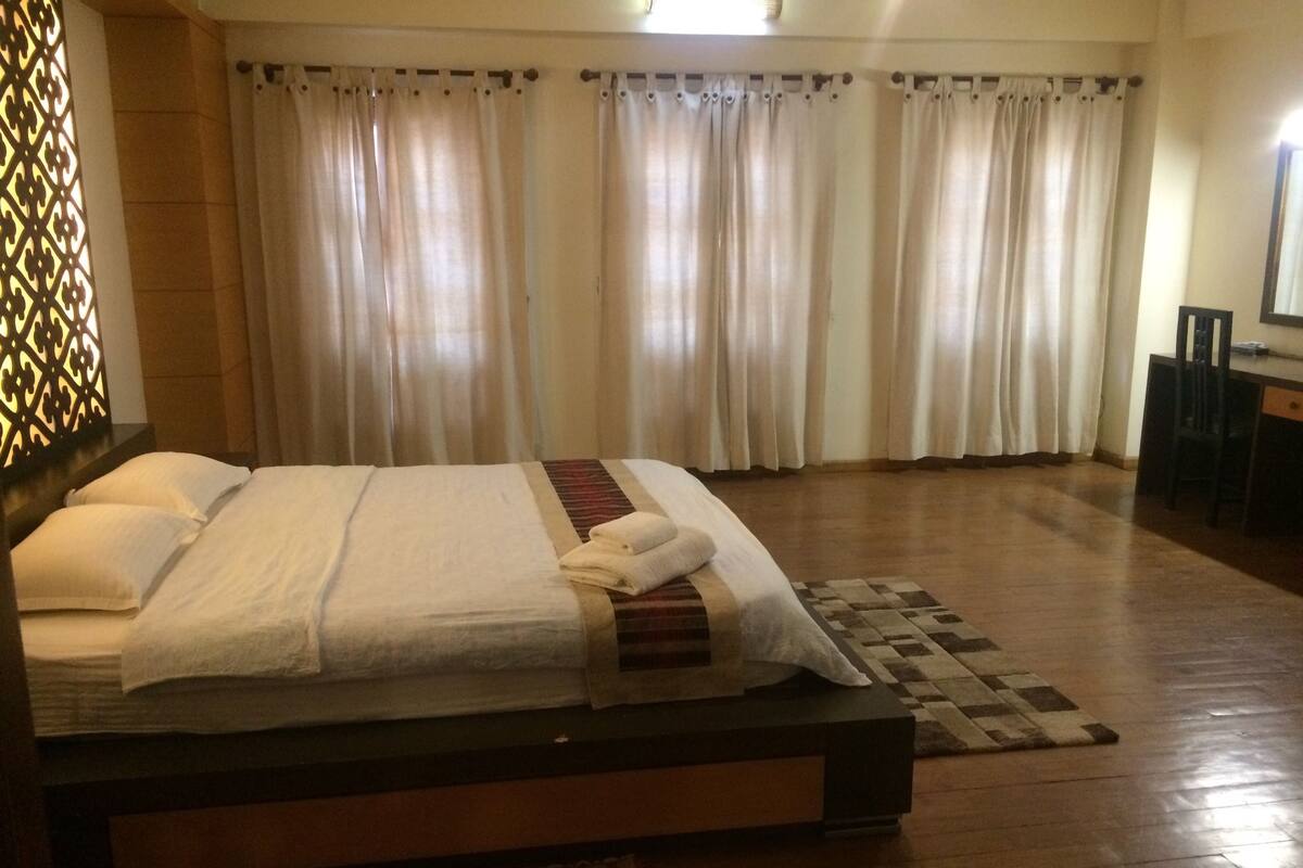 舒適公寓, 1 間臥室, 非吸煙房, 城市景觀 | 低過敏寢具、Select Comfort 床墊、書桌、筆電工作空間