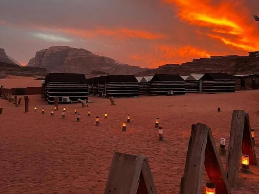 Premium-sengetøj, arbejdsområde til bærbare computere, sengetøj