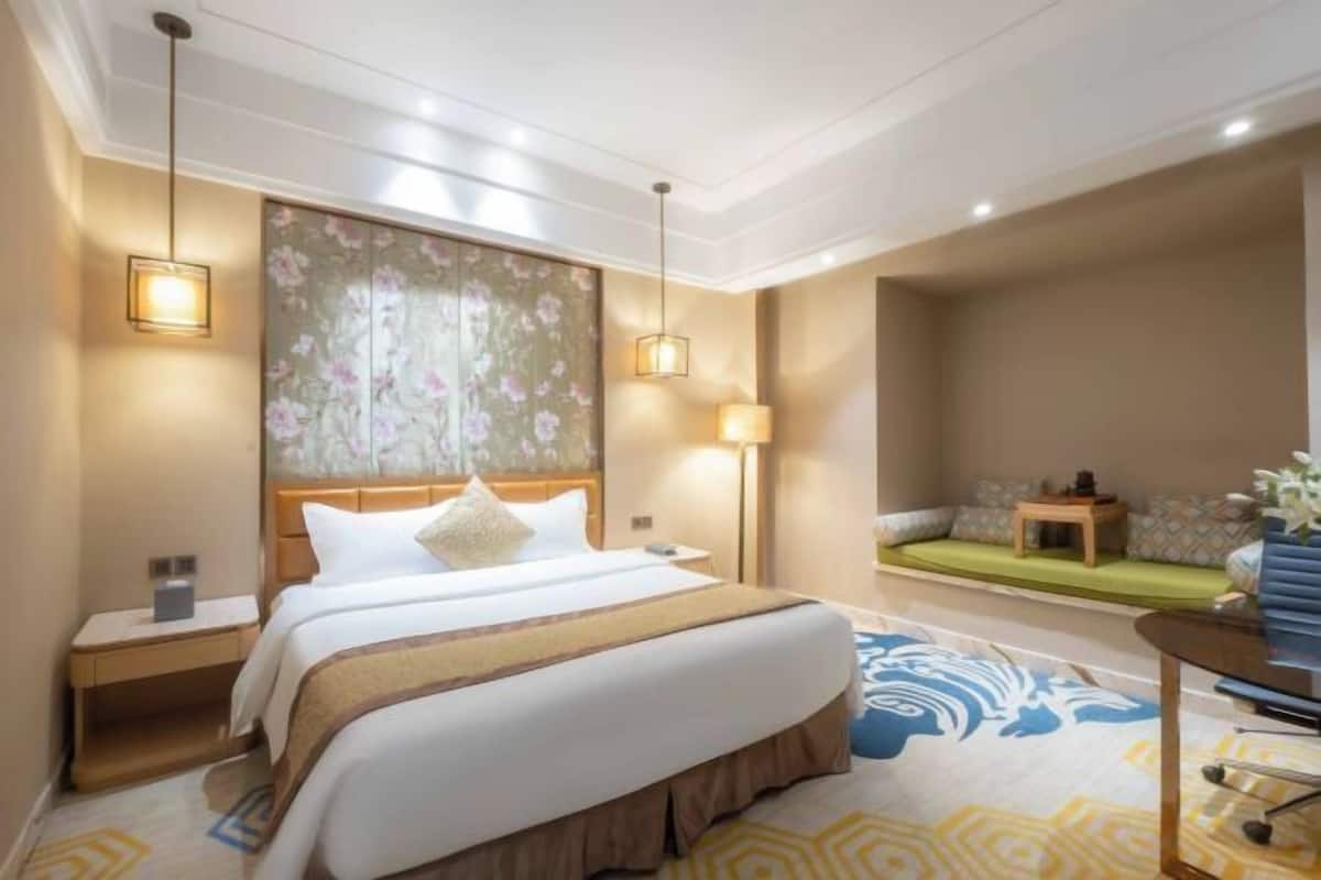 In-room safe, blackout drapes, iron/ironing board (on request)