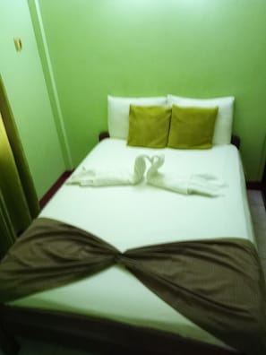 Double Room, 1 Bedroom, Refrigerator | Premium bedding, in-room safe, blackout drapes, iron/ironing board