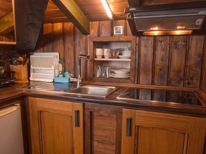 Private kitchenette - Luna Del Valle Apartamentos (Llanes)