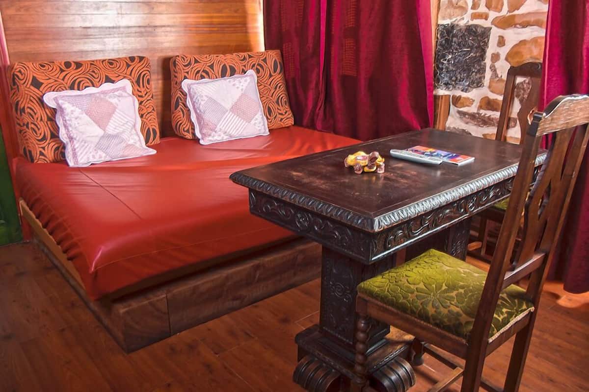 Minibar, cunas y wifi gratis