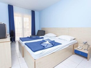 Basic Twin Room | Desk, free WiFi - Hotel Mirenza (Budva)