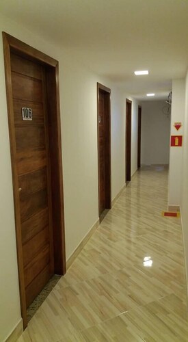 Trinity Hotel e Pousada