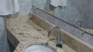 Waschbecken im Bad