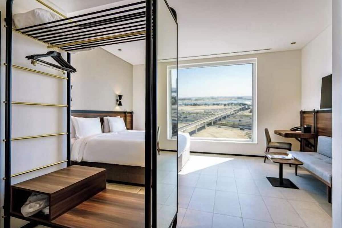 1 bedroom, minibar, in-room safe, desk
