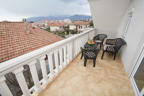 Standard Apartment, 2 Bedrooms, Terrace | Balcony