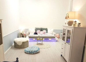 Apartment | 1 bedroom, iron/ironing board, cribs/infant beds, rollaway beds - Loft in Prenzlauerberg (Berlin)