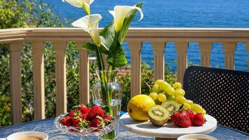 Deluxe Studio | Terrace/patio