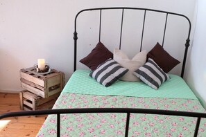 Apartment | 2 Schlafzimmer, Schreibtisch, Bügeleisen/Bügelbrett, Babybetten