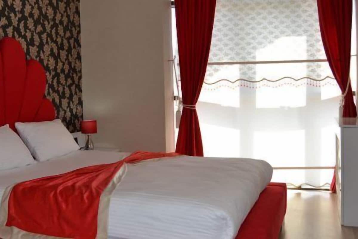 Familie suite | Luxe beddengoed, een bureau, gratis wifi