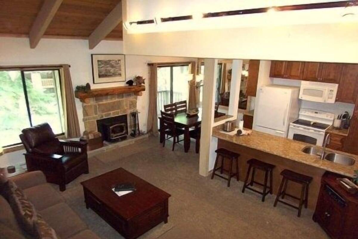 Condo, 2 Bedrooms | Living area | Flat-screen TV, DVD player