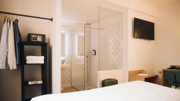 Habitación Superior Deluxe | Down duvets, memory-foam beds, in-room safe, desk