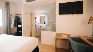 Down duvets, memory-foam beds, in-room safe, desk