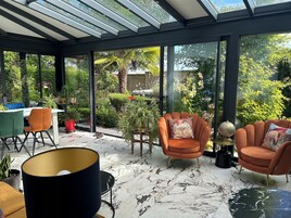 Dinner, brunch served; French cuisine, garden views 