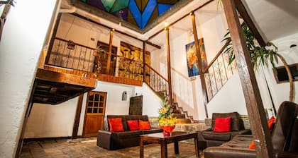 Posada Catama Inn