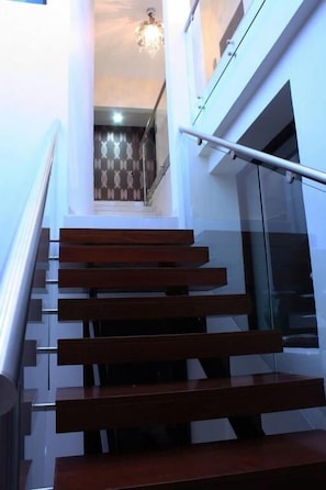 Staircase - Casa Lunatta (Guanajuato)