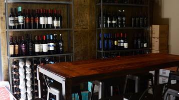 بار (في المنشاة)