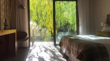 Suite | Premium bedding, minibar, in-room safe, desk